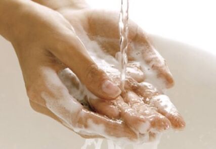 higiena rąk chroni przed wnikaniem pasożytów do organizmu